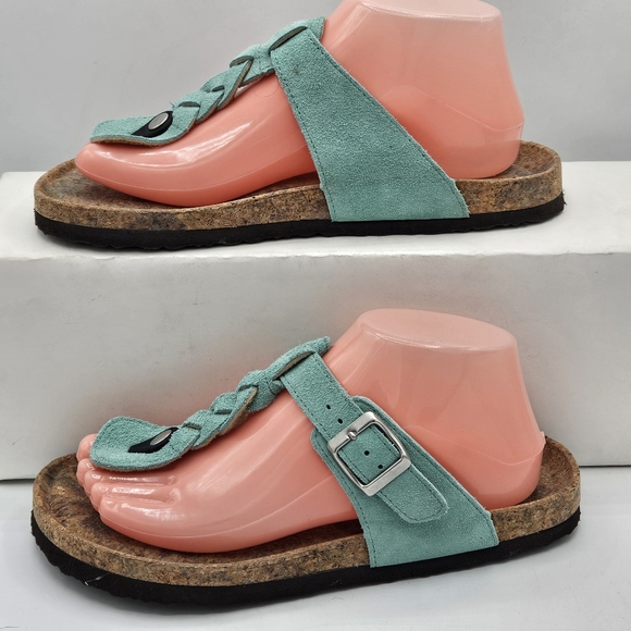 Muk Luk Marsha suede leather sandals size 8 - Picture 3 of 16